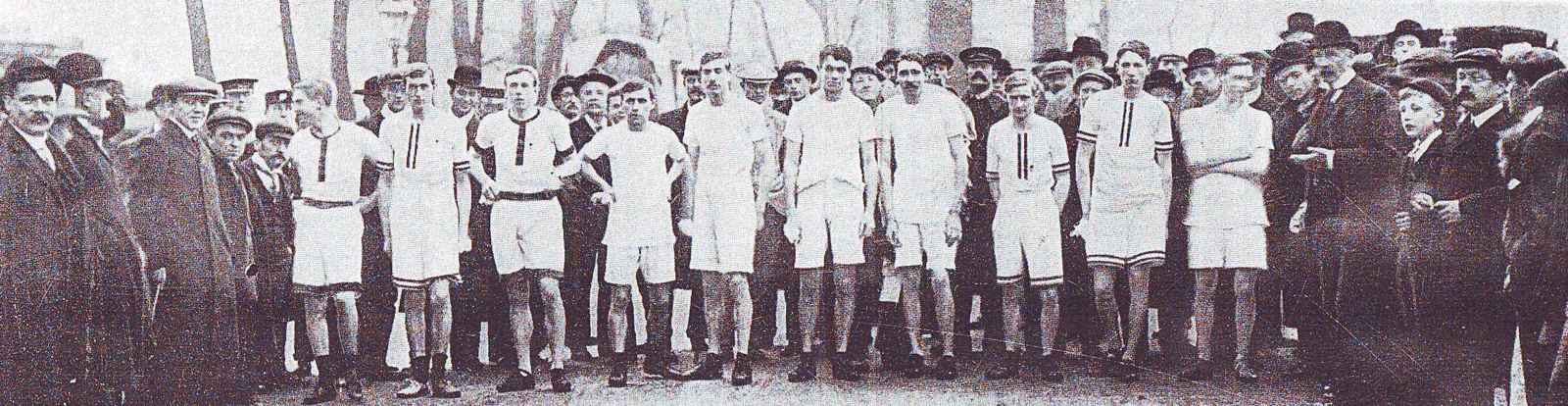 The start of the 1908 Varsity Match